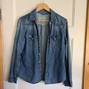 Gap Women's Blue Jean Jacket